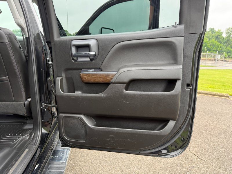 2019 GMC Sierra 3500 Denali HD Denali - Photo 19