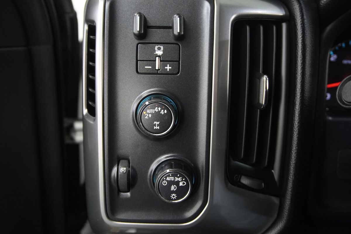 2018 Chevrolet Silverado 1500 2LT