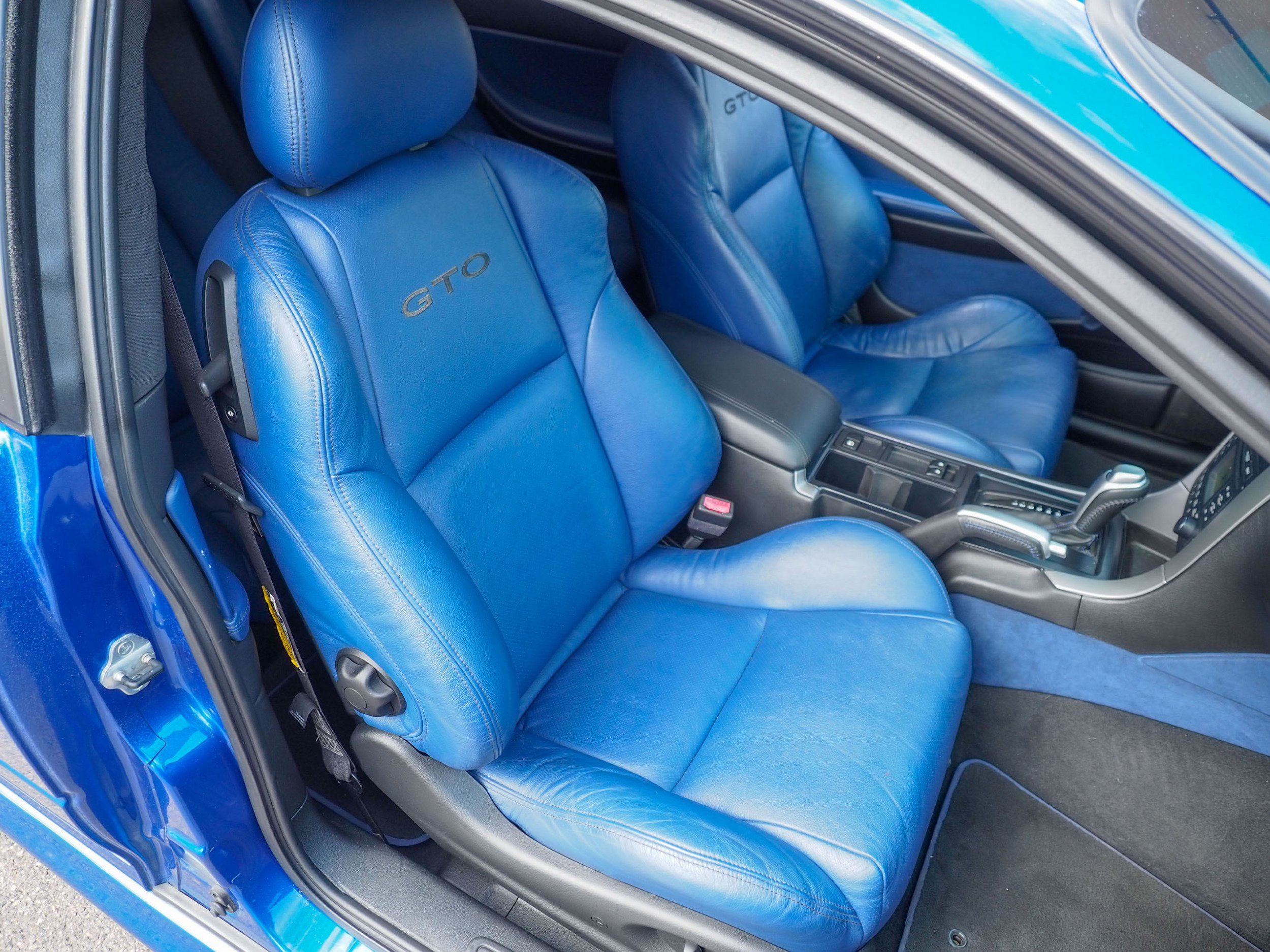 2006 Pontiac GTO Blue 