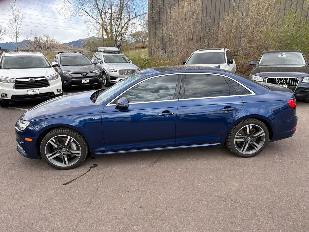 View vehicle photo 4