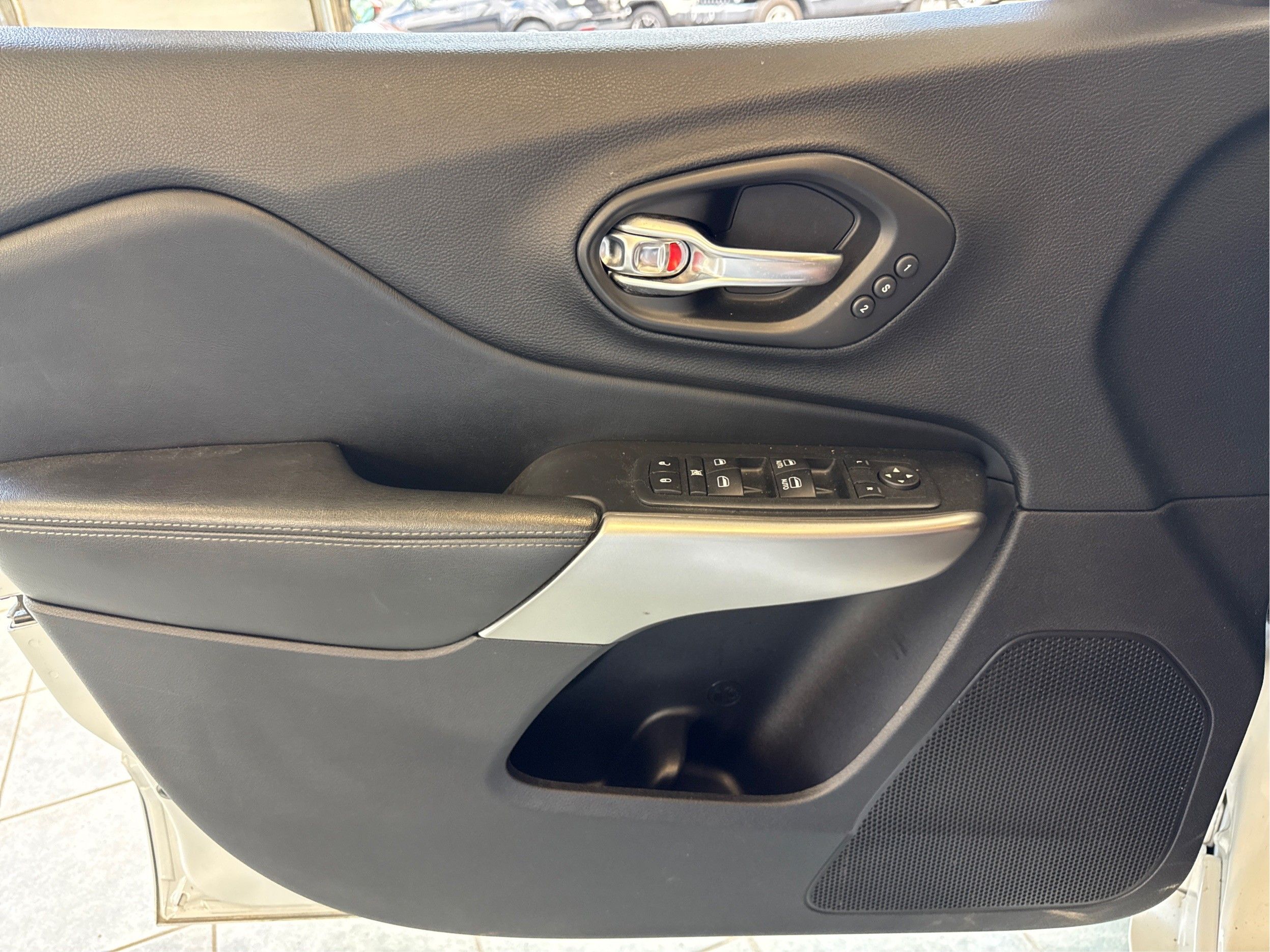 2020 Jeep Cherokee High Altitude - Photo 21