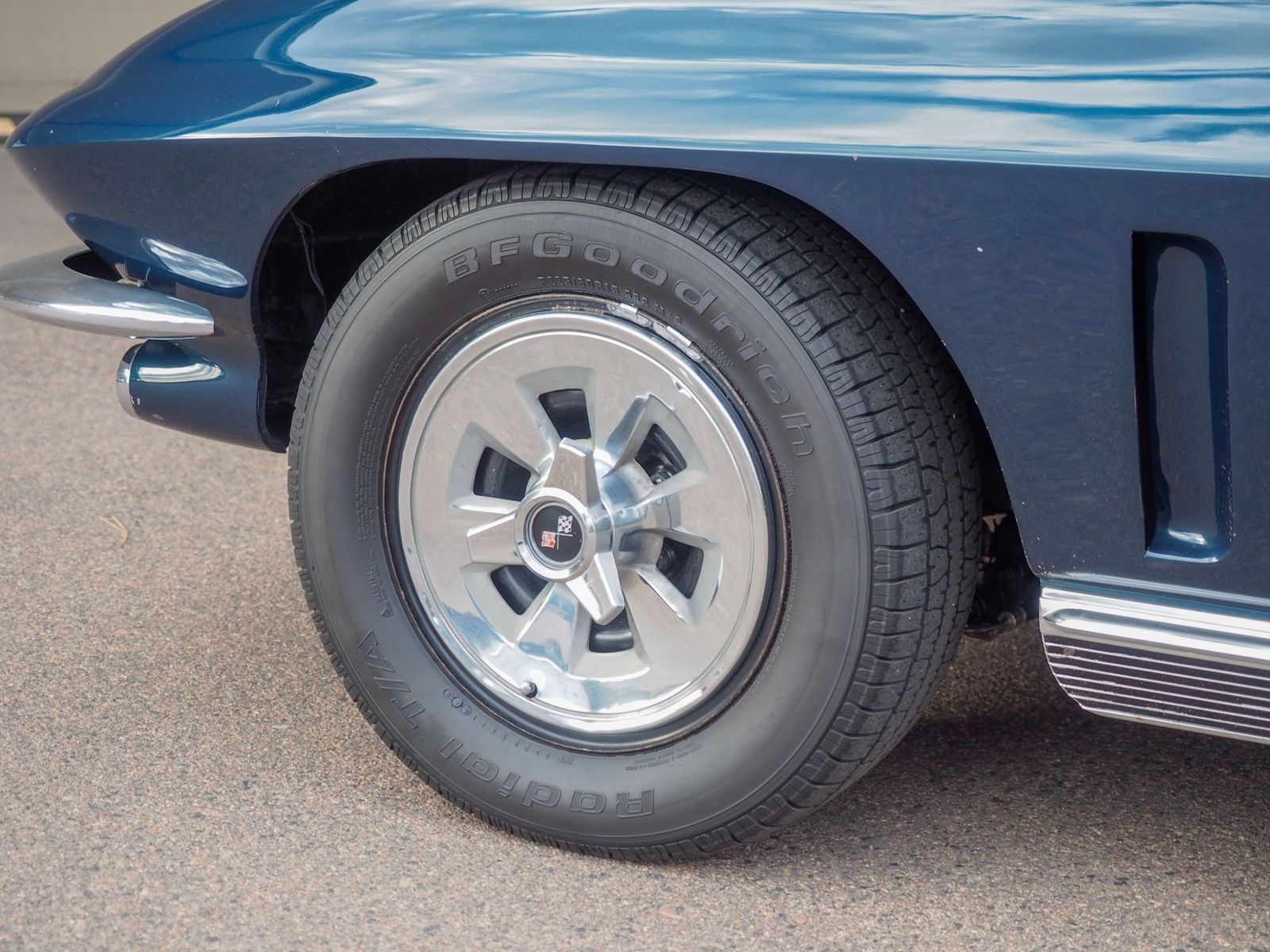 1966 Chevrolet Corvette 31