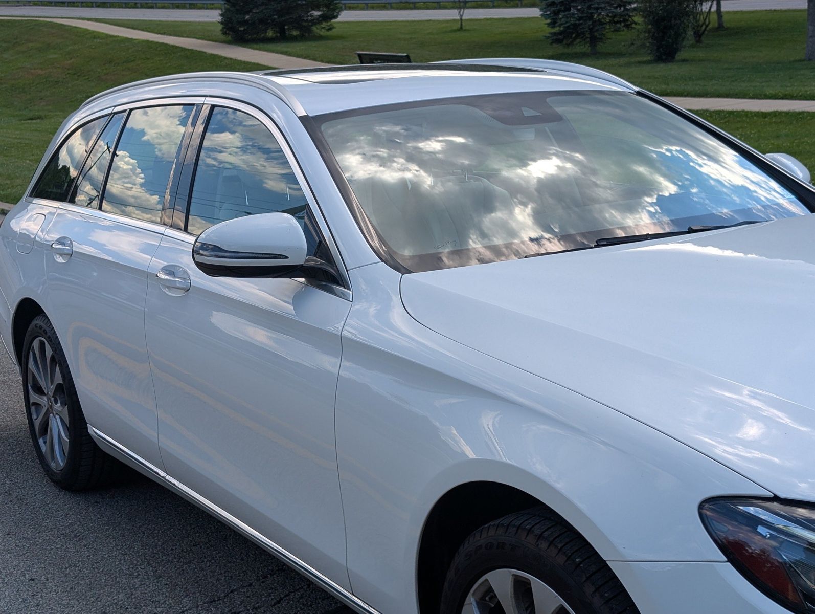 2017 Mercedes-Benz E 400 11