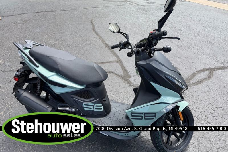 2026 KYMCO SUPER 8 50 R | Tom Stehouwer Auto Sales, Inc.