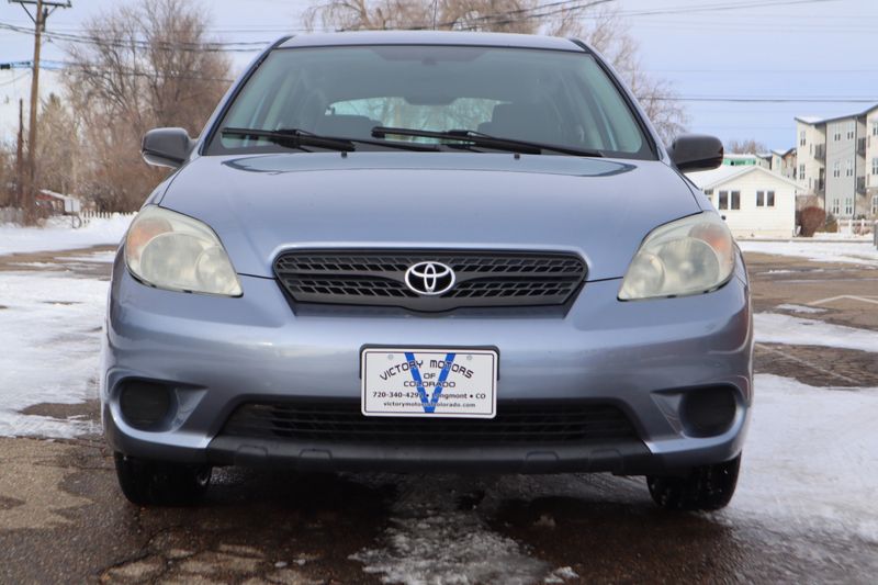 2005 Toyota Matrix Photos