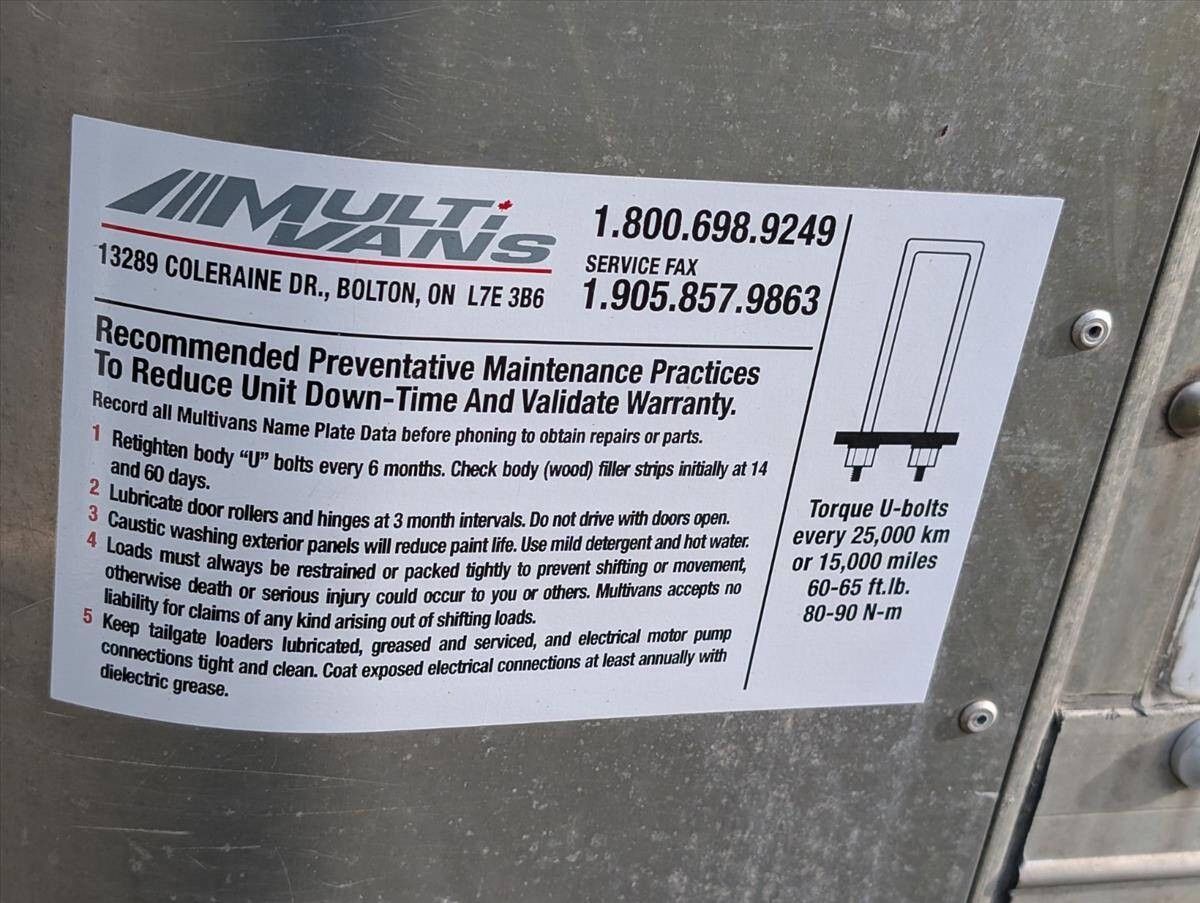 2017 Ford E-Series 51