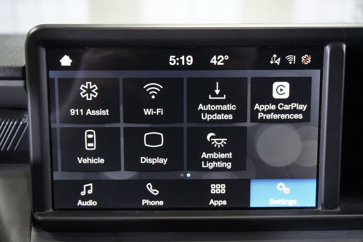 2022 Ford Maverick XL