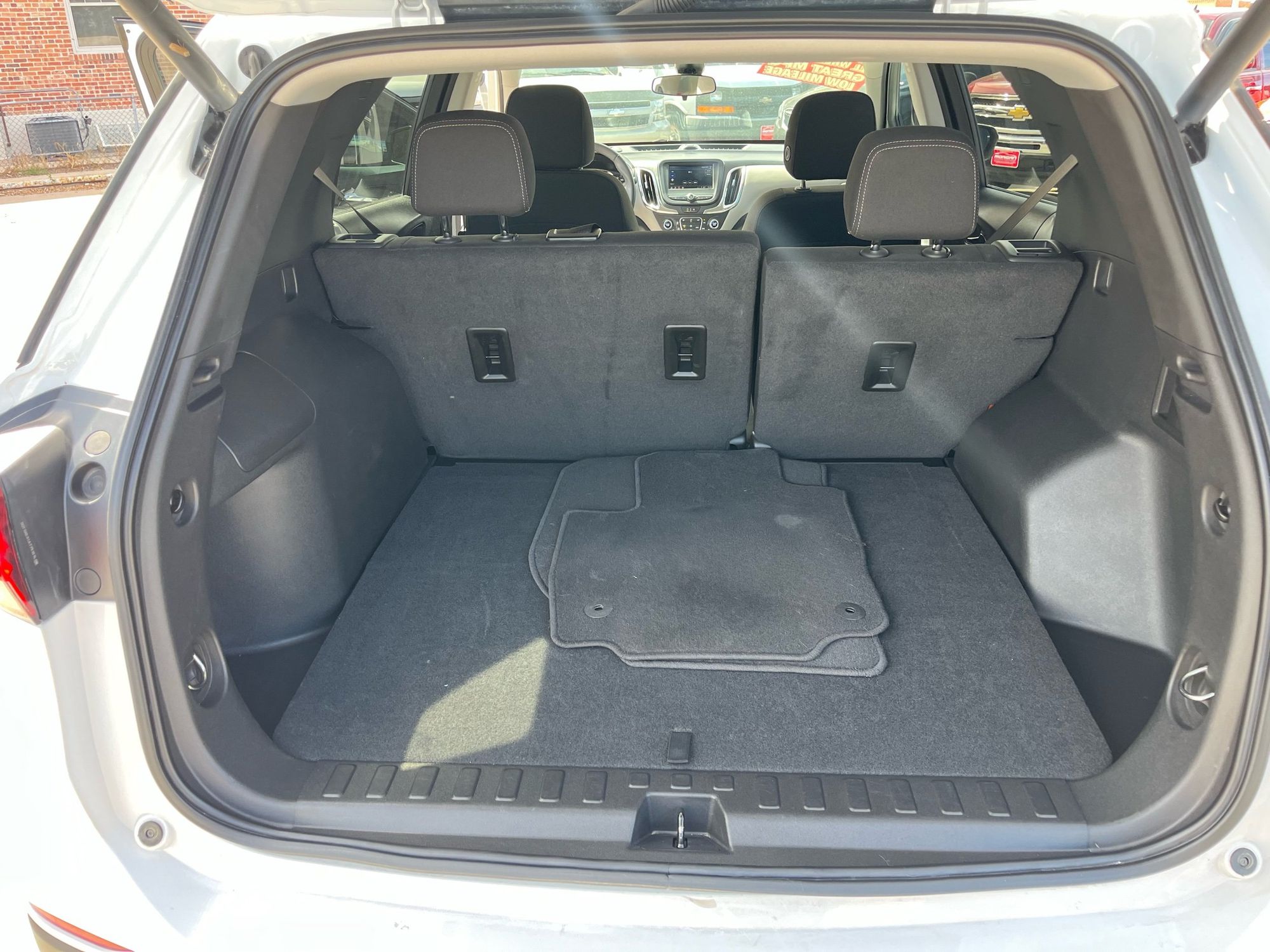 2023 Chevrolet Equinox LT photo 15