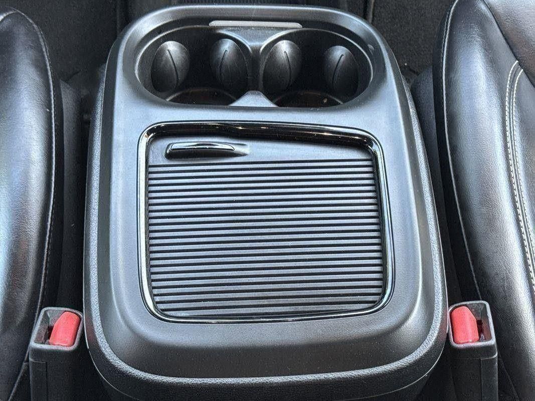 2023 Chrysler Pacifica Hybrid Touring L photo 22