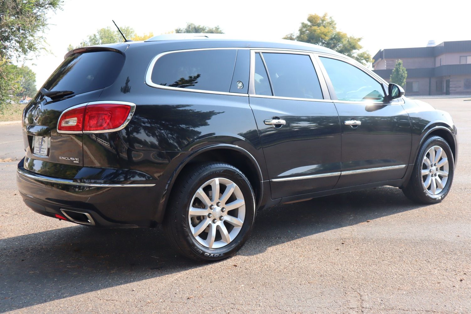 2015 Buick Enclave Premium Victory Motors of Colorado