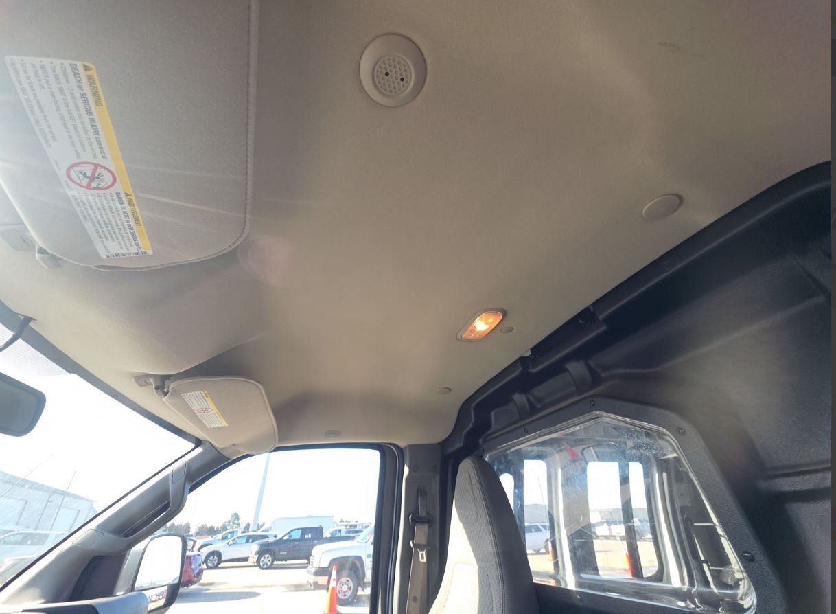 2018 Chevrolet Express 2500 13