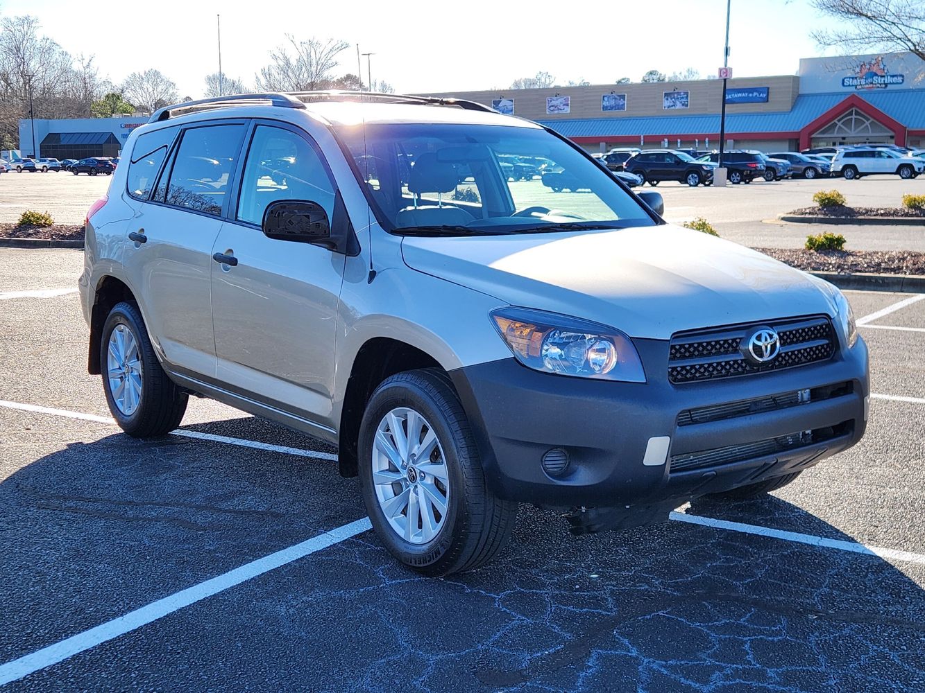 2006 Toyota RAV4 Base's photo
