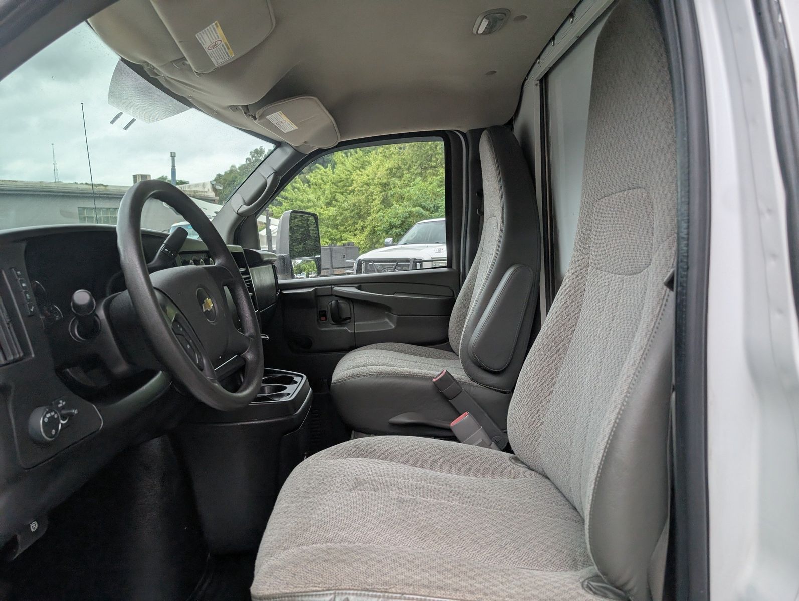 2013 Chevrolet Express 38
