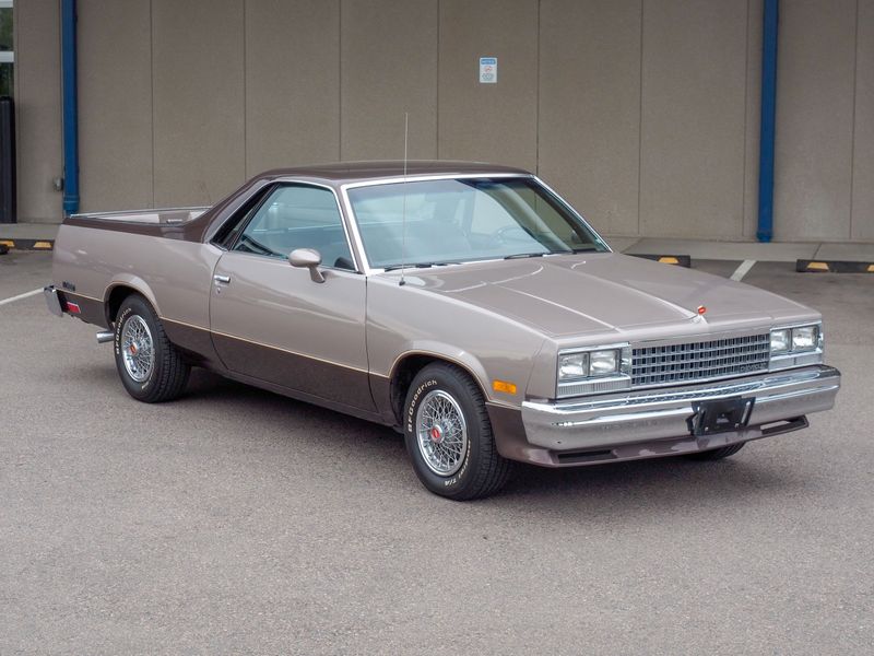 Kyosho 1969 Chevy El Camino SS 396 Pre-Painted Body (Cortez
