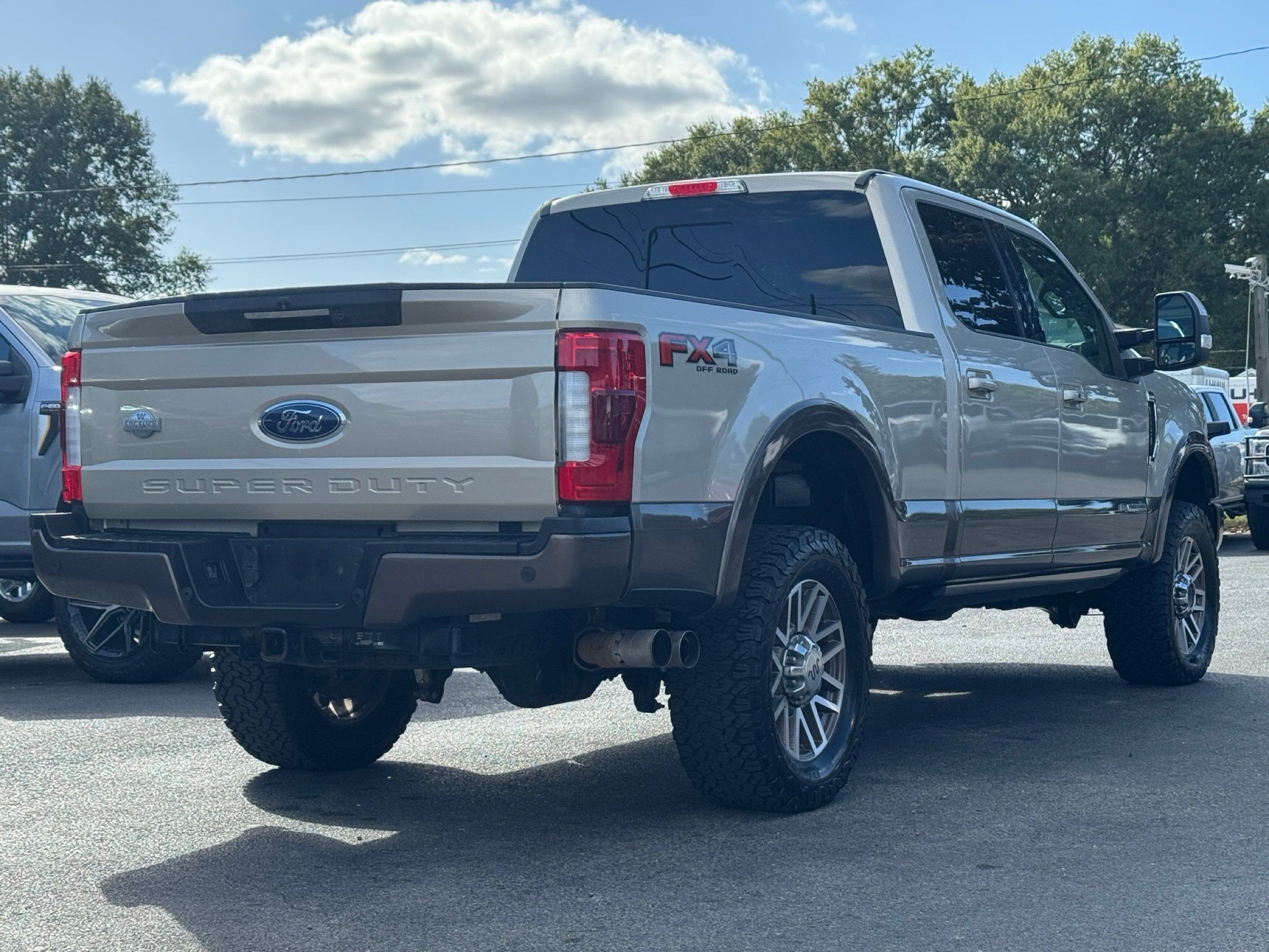 2017 Ford F-250 King Ranch photo 3