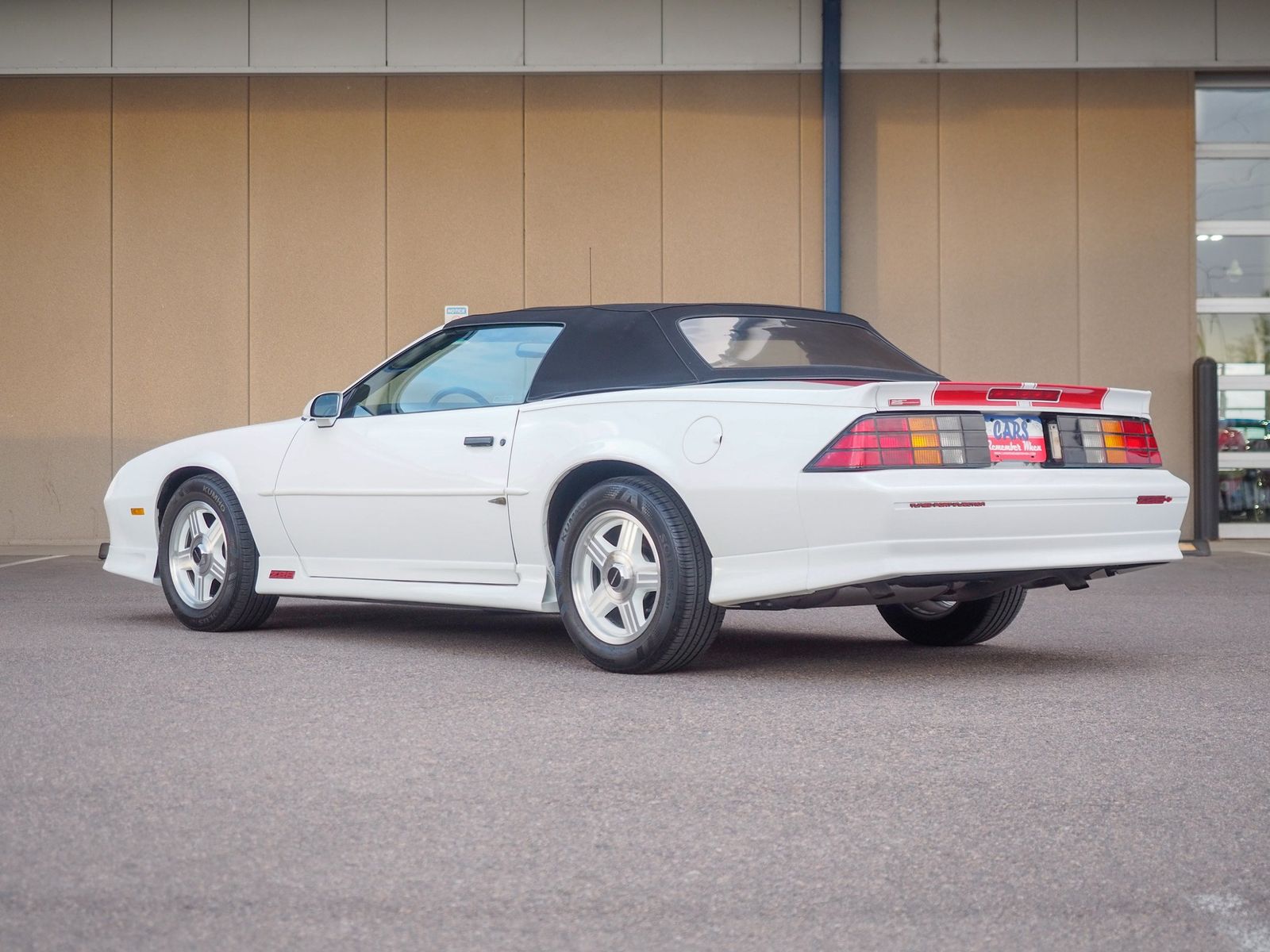 1992 Chevrolet Camaro 2