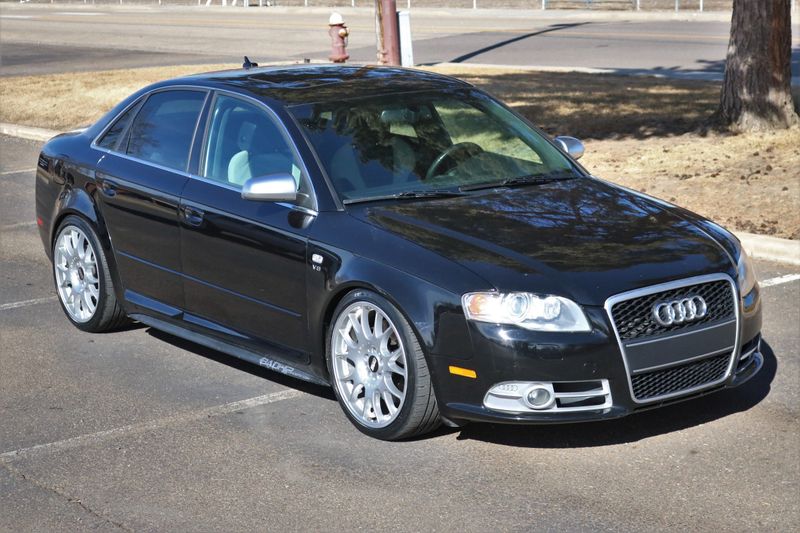 2007 Audi S4 Photos