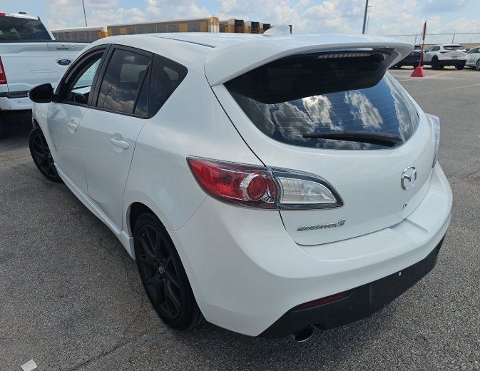 2013 Mazda Mazda3 Touring photo 3