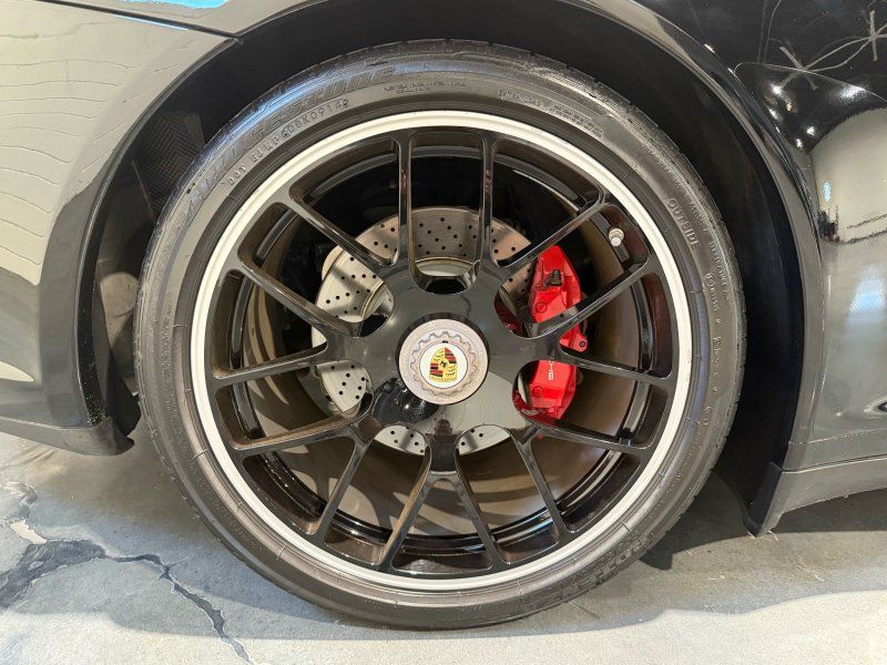 2012 Porsche 911 Carrera 4 GTS, photo 19