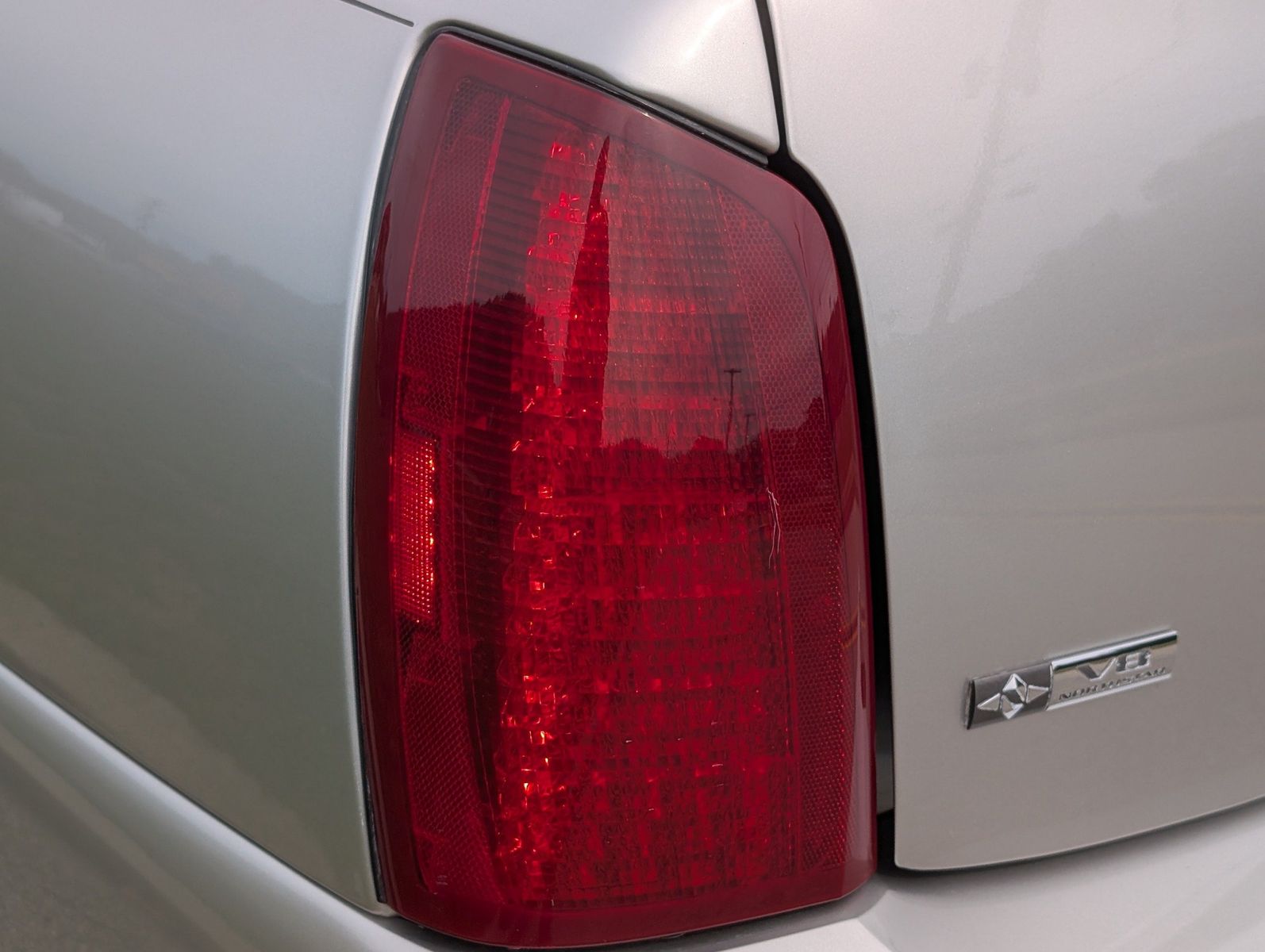 2005 Cadillac DeVille 58