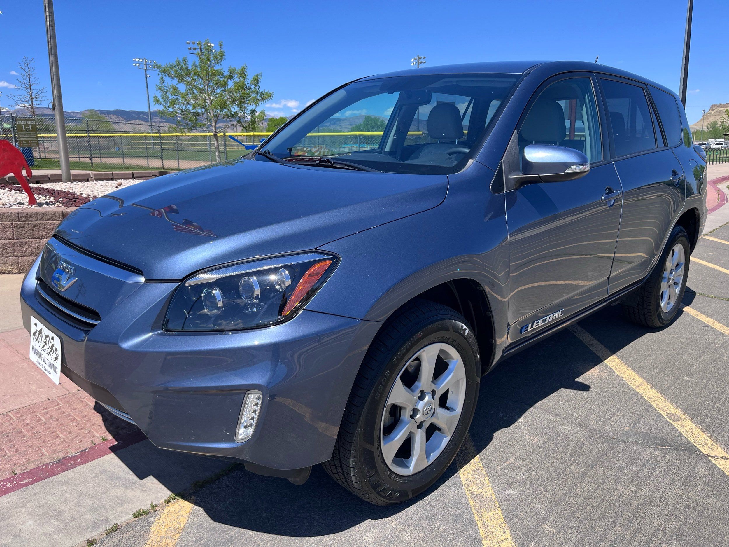 2014 Toyota RAV4 EV