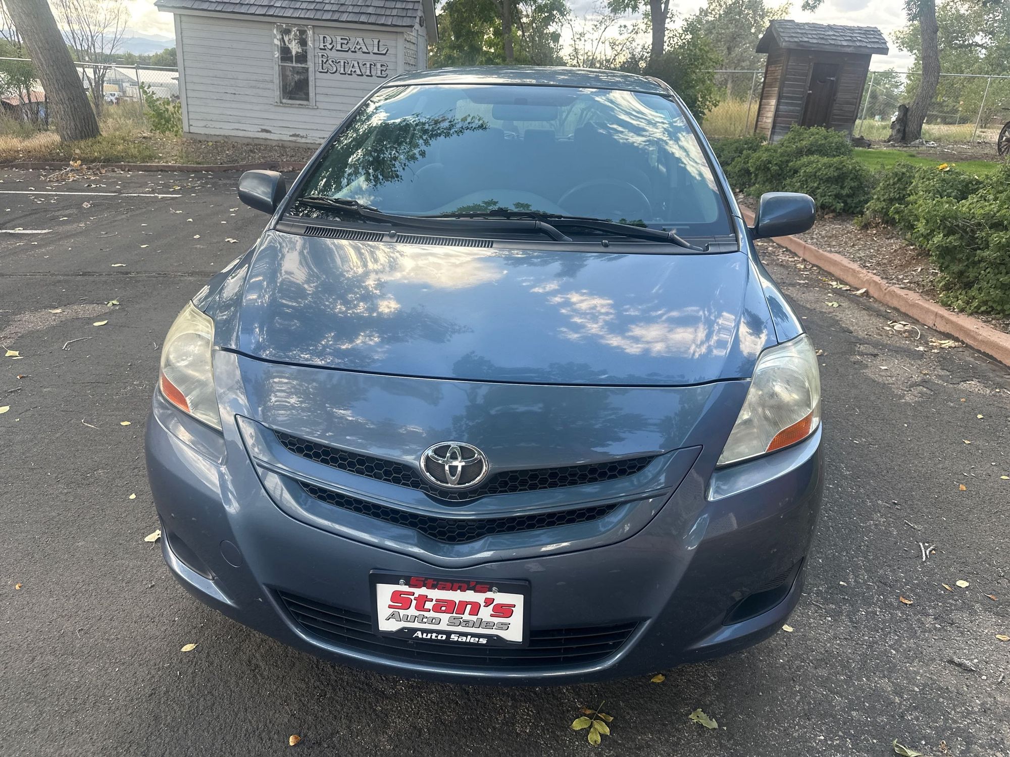 2008 Toyota Yaris Base photo 6