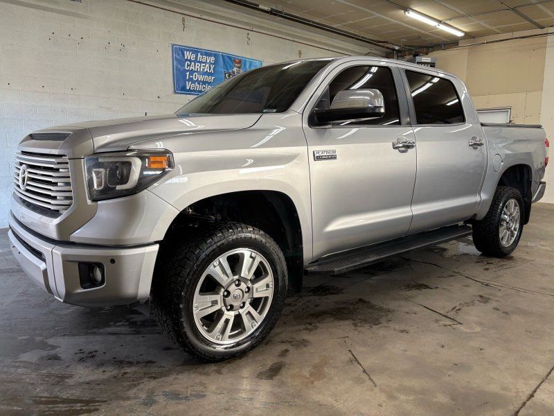 2014 Toyota Tundra Platinum's photo