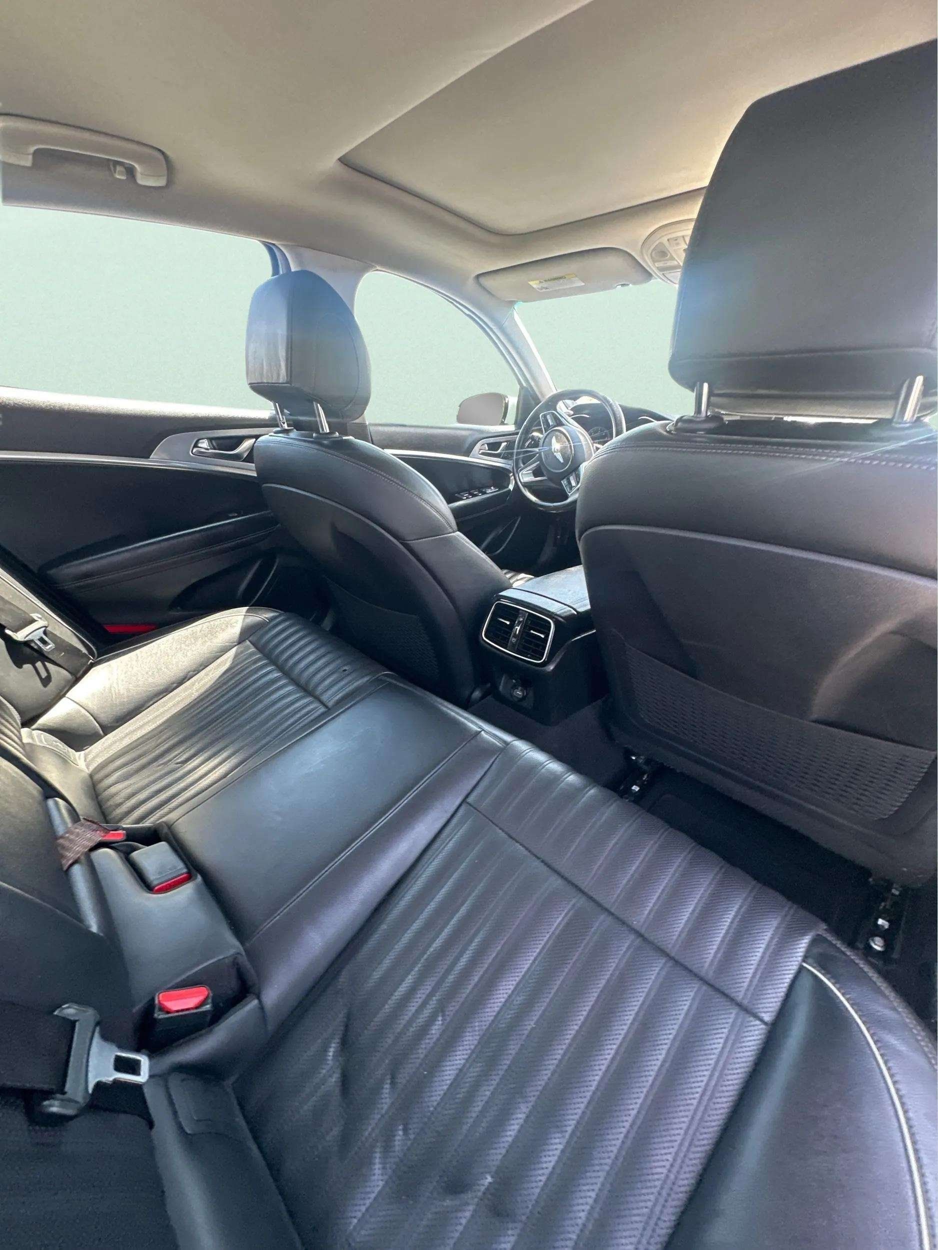 2020 GENESIS G70 Standard - Photo 13