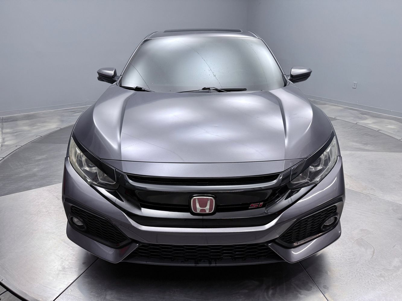 2018 Honda Civic Si photo 2