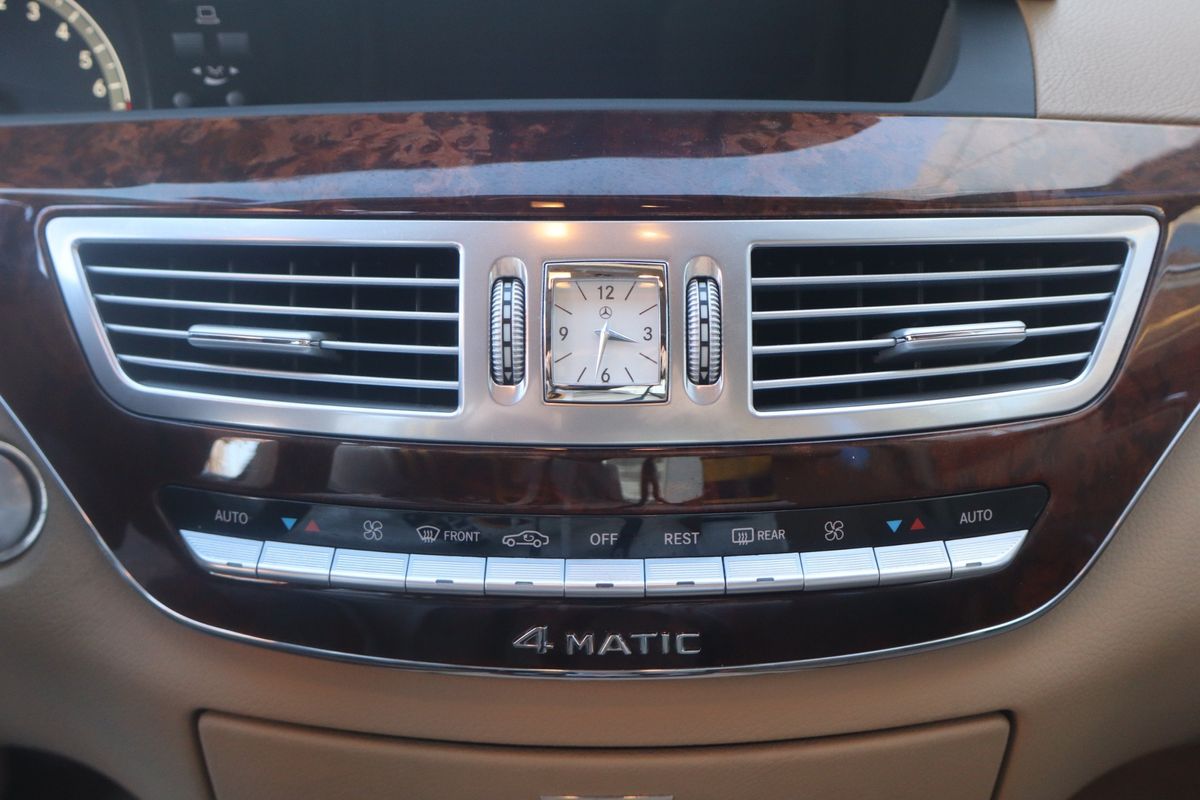 2008 Mercedes-Benz S-Class S 550 4MATIC