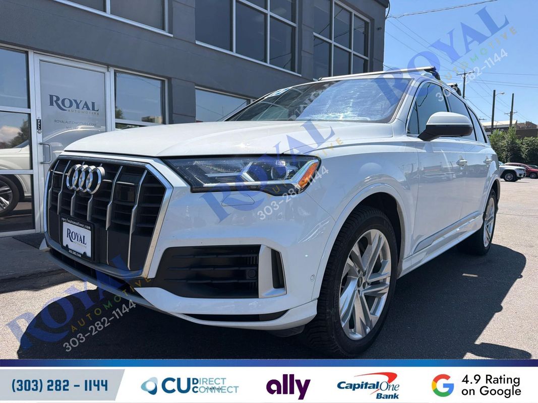 2022 Audi Q7 quattro Premium Plus
