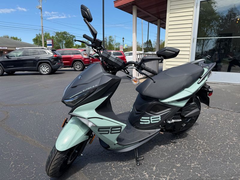 2026 KYMCO SUPER 8 50 R | Tom Stehouwer Auto Sales, Inc.