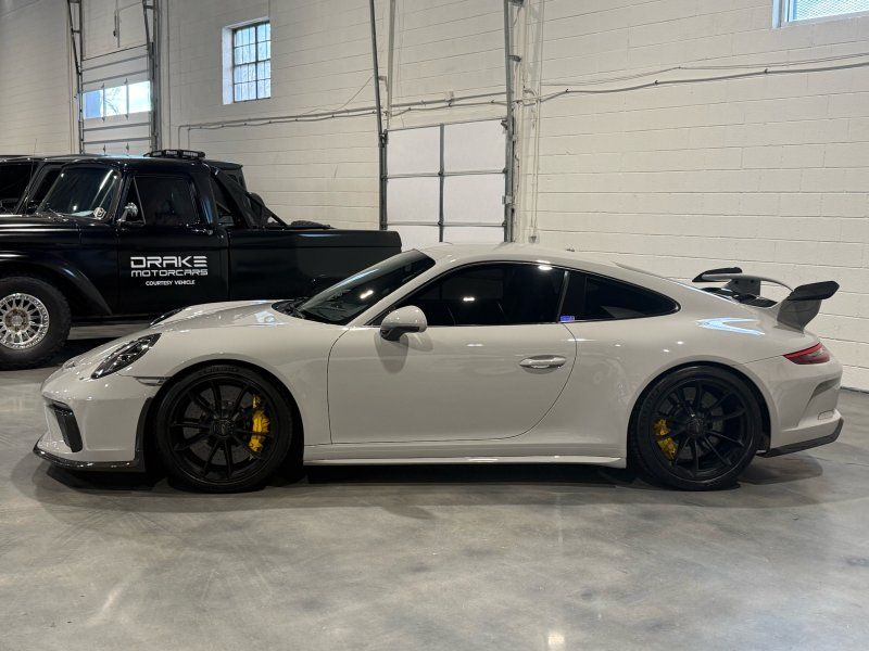 2018 Porsche 911 GT3, photo 2