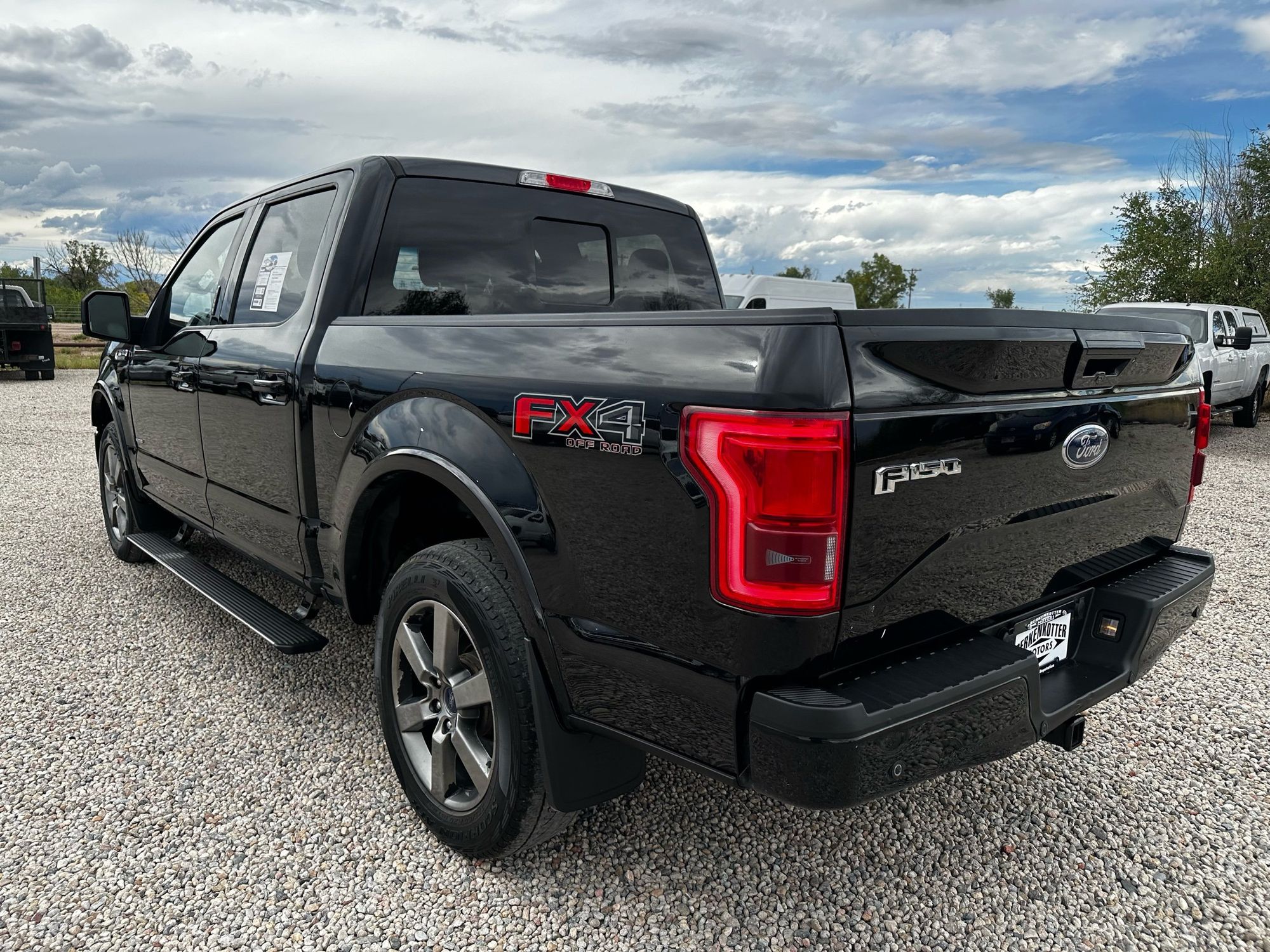 2016 Ford F-150 Lariat photo 7