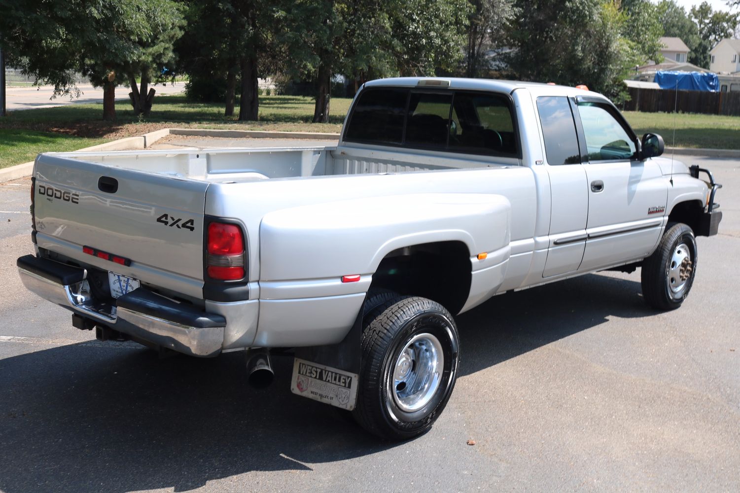 2001 Dodge Ram 3500 SLT Quad Cab | Victory Motors of Colorado