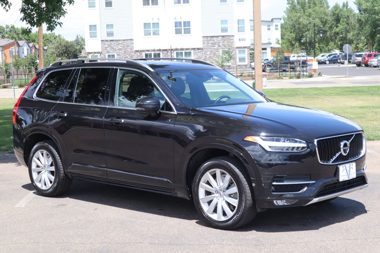 2016 Volvo XC90 T6 Momentum | Victory Motors of Colorado