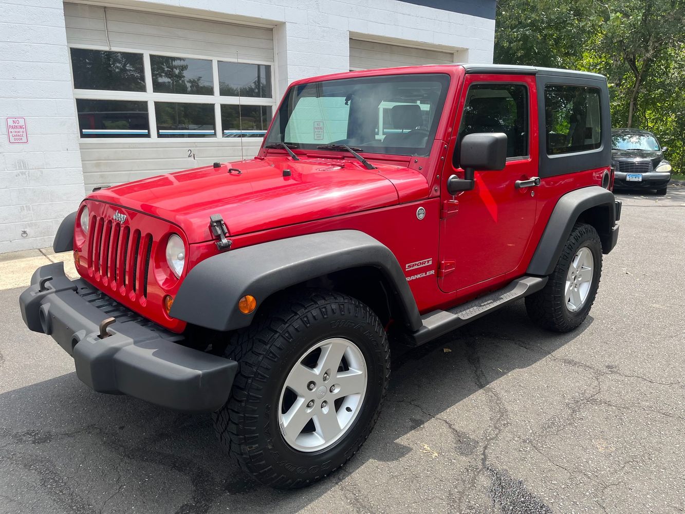 2010 Jeep Wrangler Sport photo 12