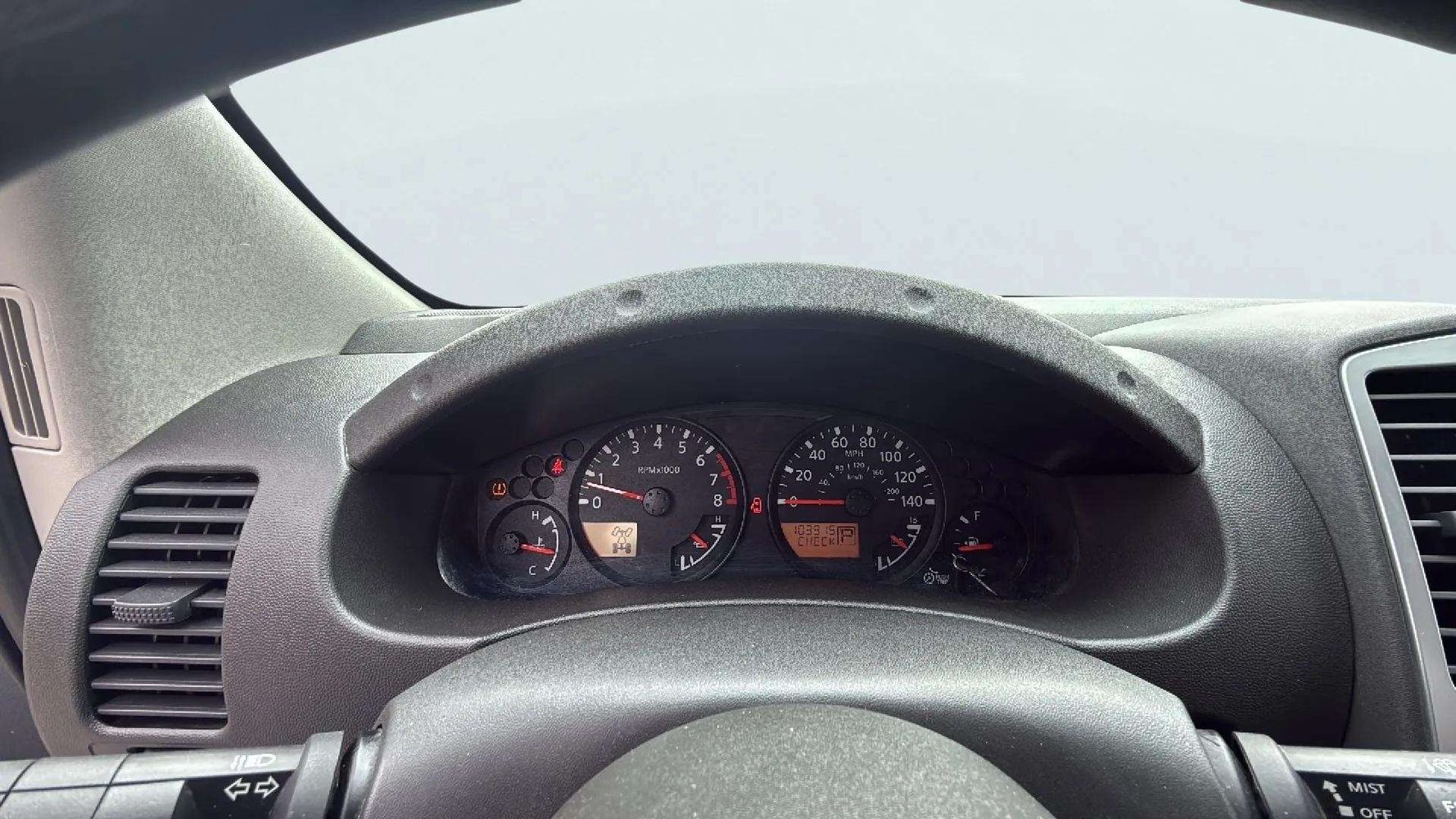 2019 Nissan Frontier SV photo 11