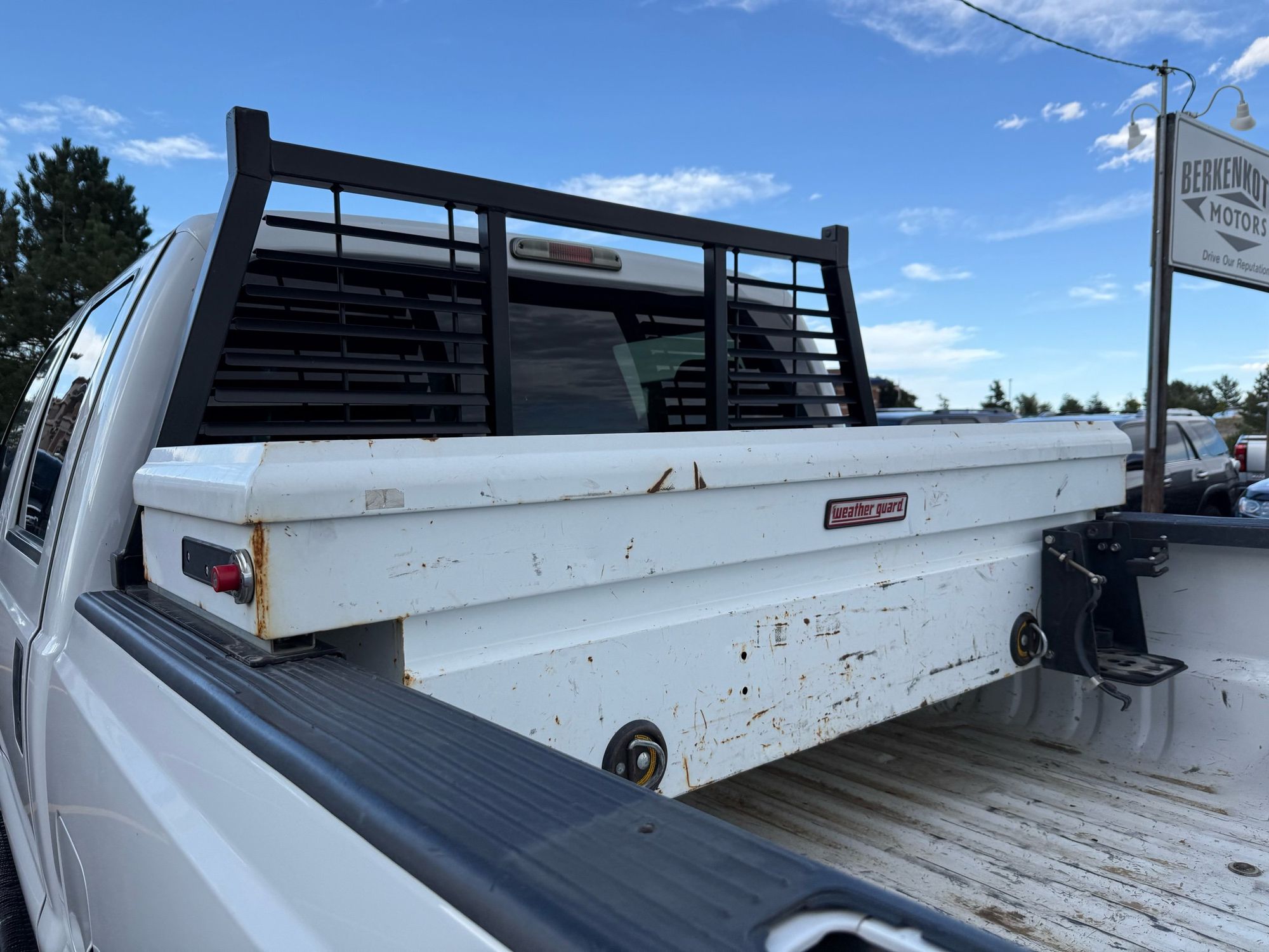 2014 Ford F-350 XLT photo 14