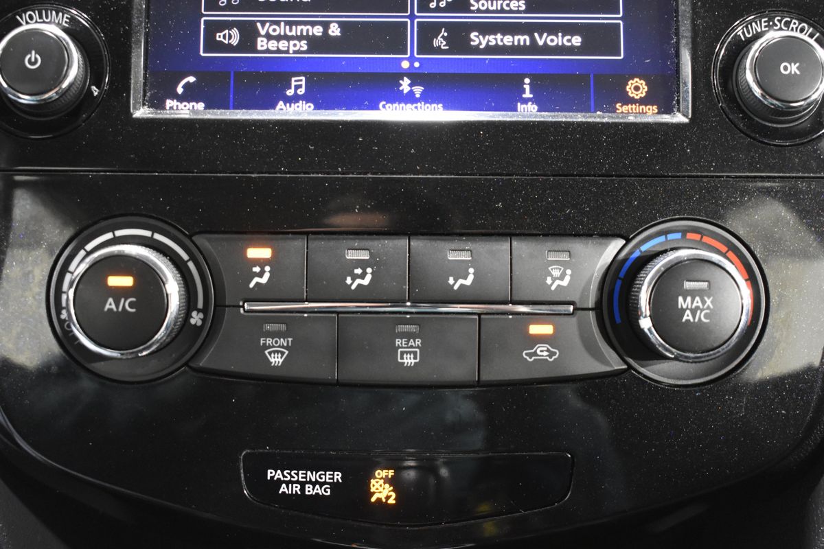 2019 Nissan Rogue S