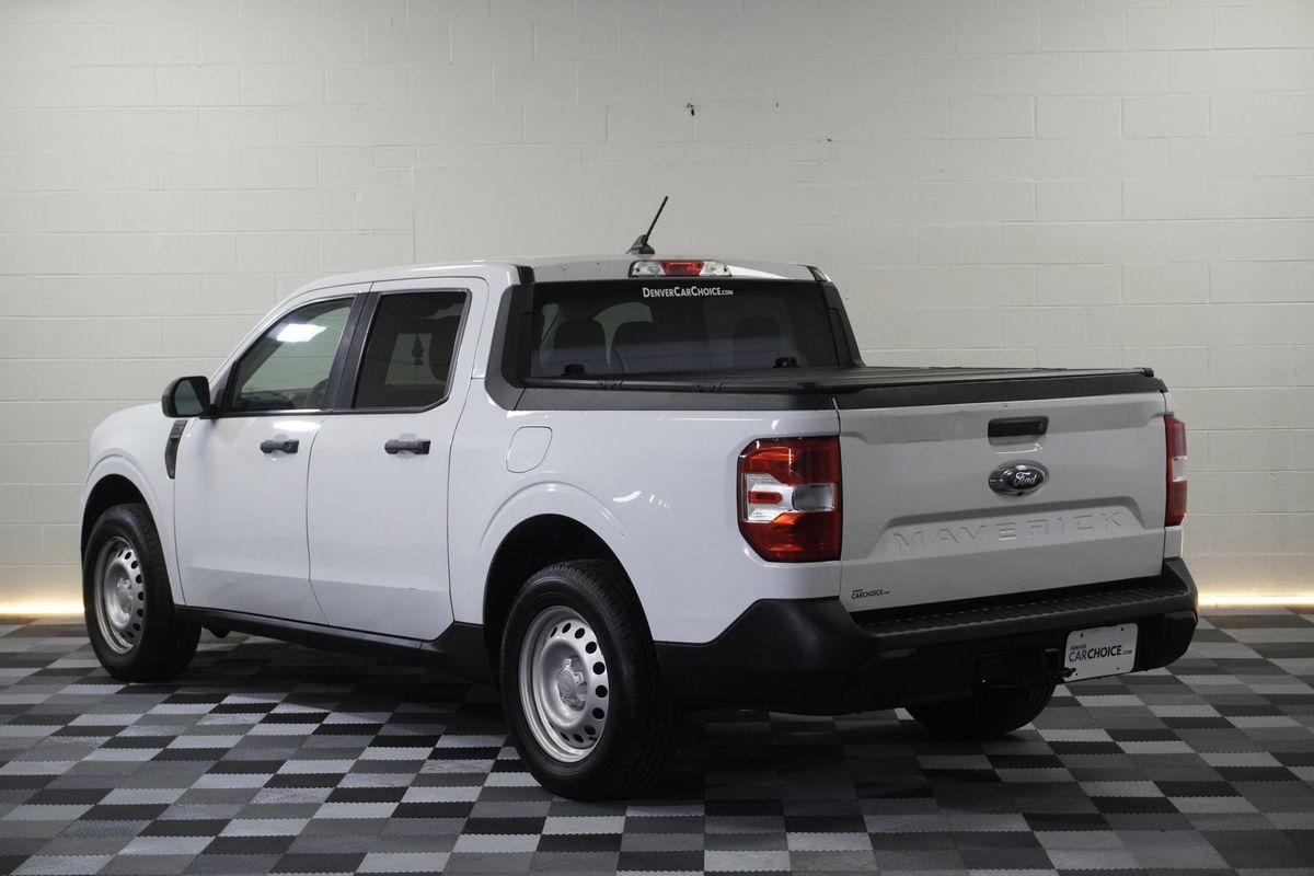 2022 Ford Maverick XL