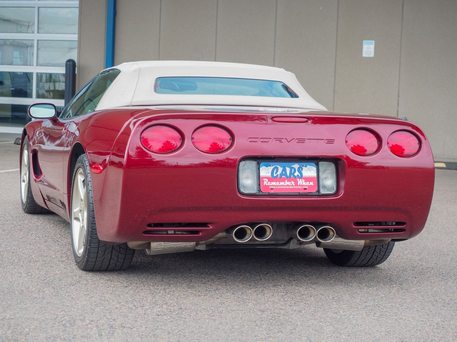 2003 Chevrolet Corvette 10