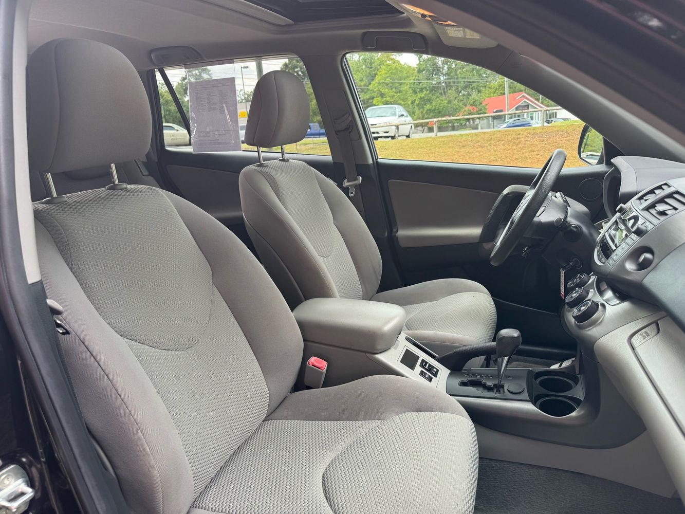 2011 Toyota RAV4 Base photo 15