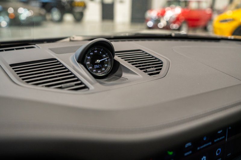 2024 Porsche 911 Carrera 4S, photo 31