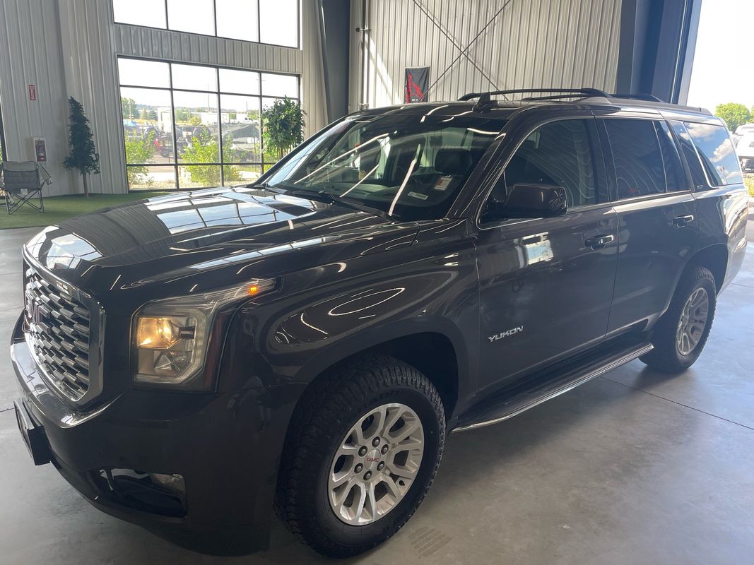 2018 GMC Yukon SLT's photo
