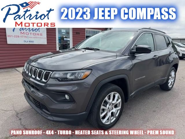 2023 Jeep Compass Latitude Lux 4WD