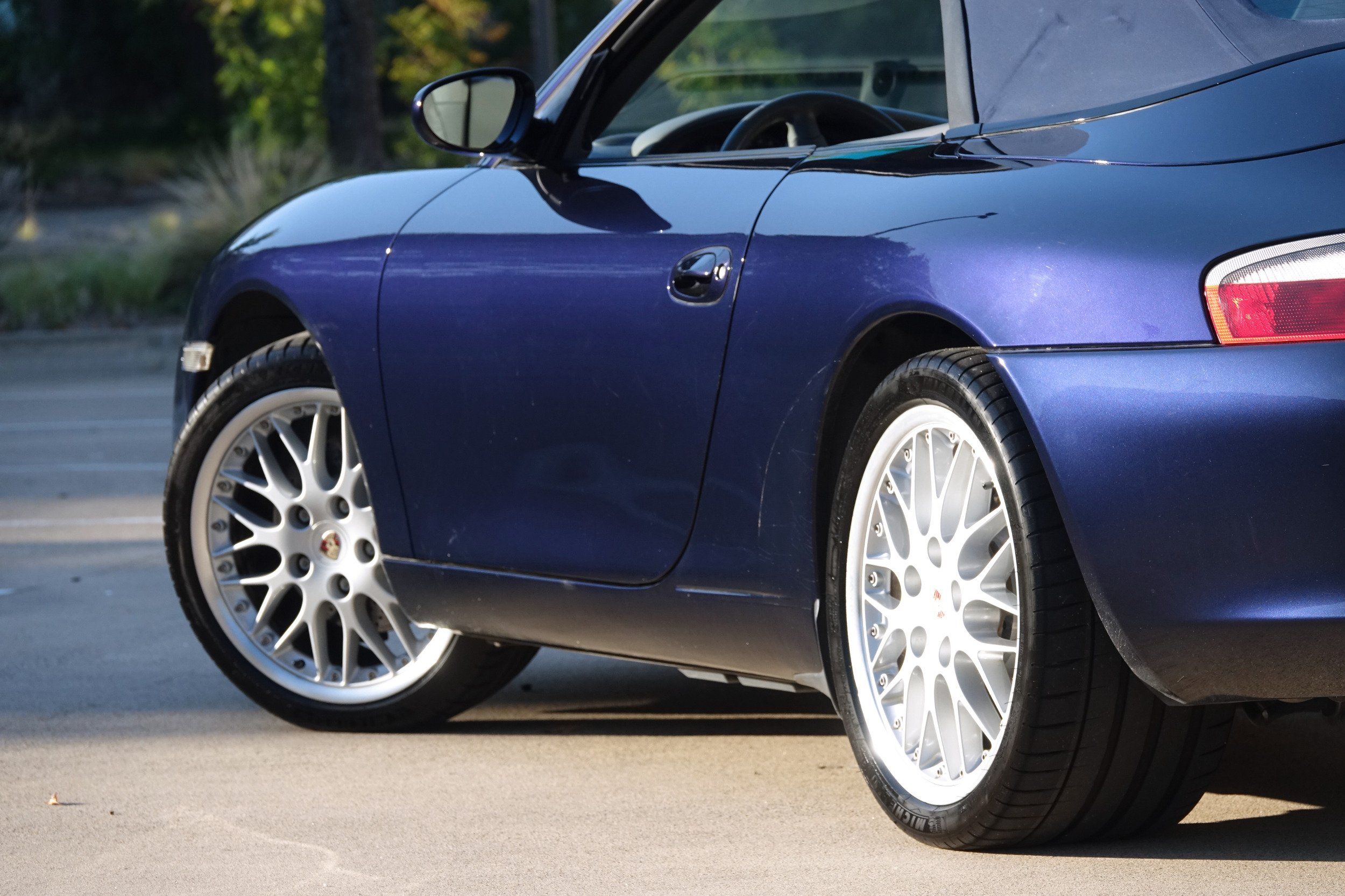 2004 Porsche 911 4S photo 31