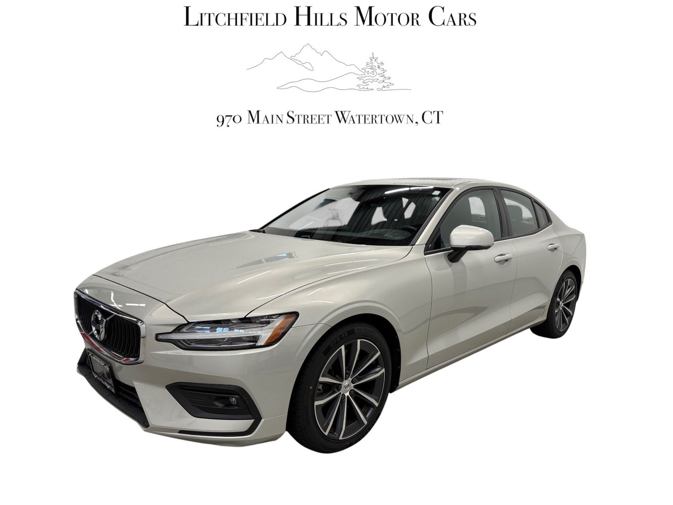 2021 Volvo S60 T6 Momentum AWD's photo