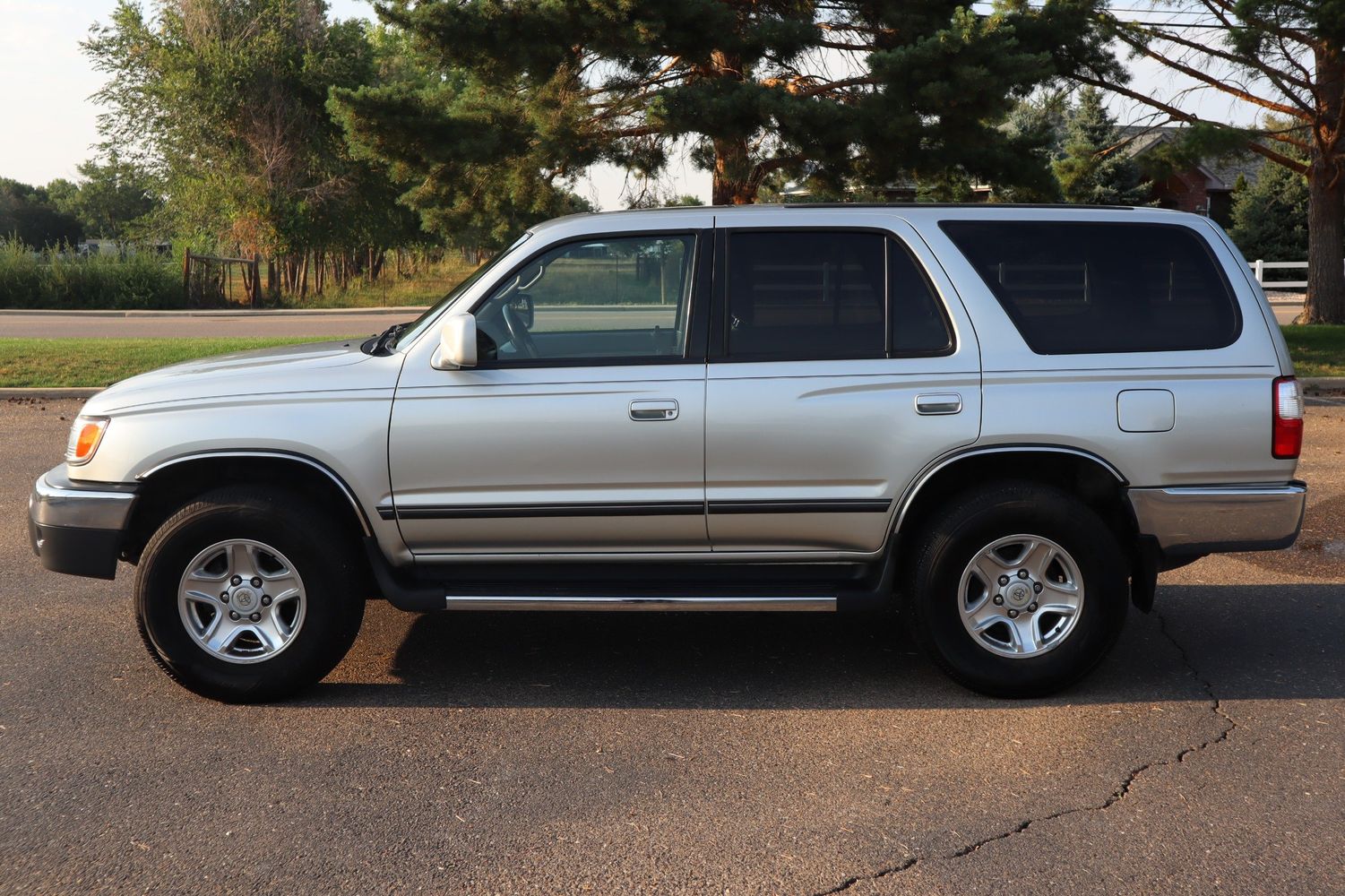 2001 Toyota 4Runner SR5 | Victory Motors of Colorado