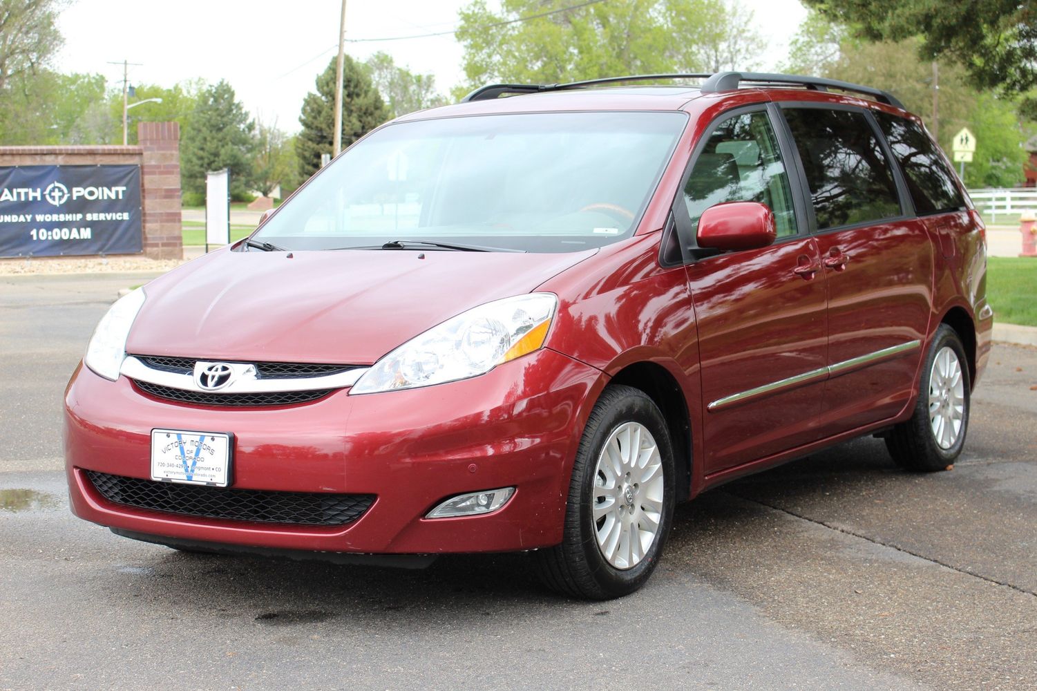 2009 Toyota Sienna Limited | Victory Motors of Colorado